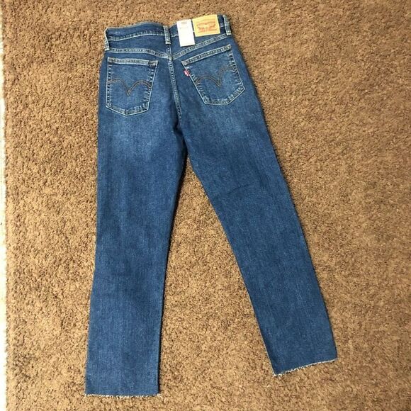 New Levi’s Queen of the Meadow Distressed High Waist Straight Leg Jeans For Wome - Picture 11 of 12